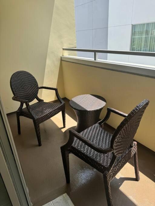 The Carlton - Modern-Lux 2 Master Suites-Secure Bldg & Parking- 5 Blks To Ocean Ave Лос-Анджелес Экстерьер фото