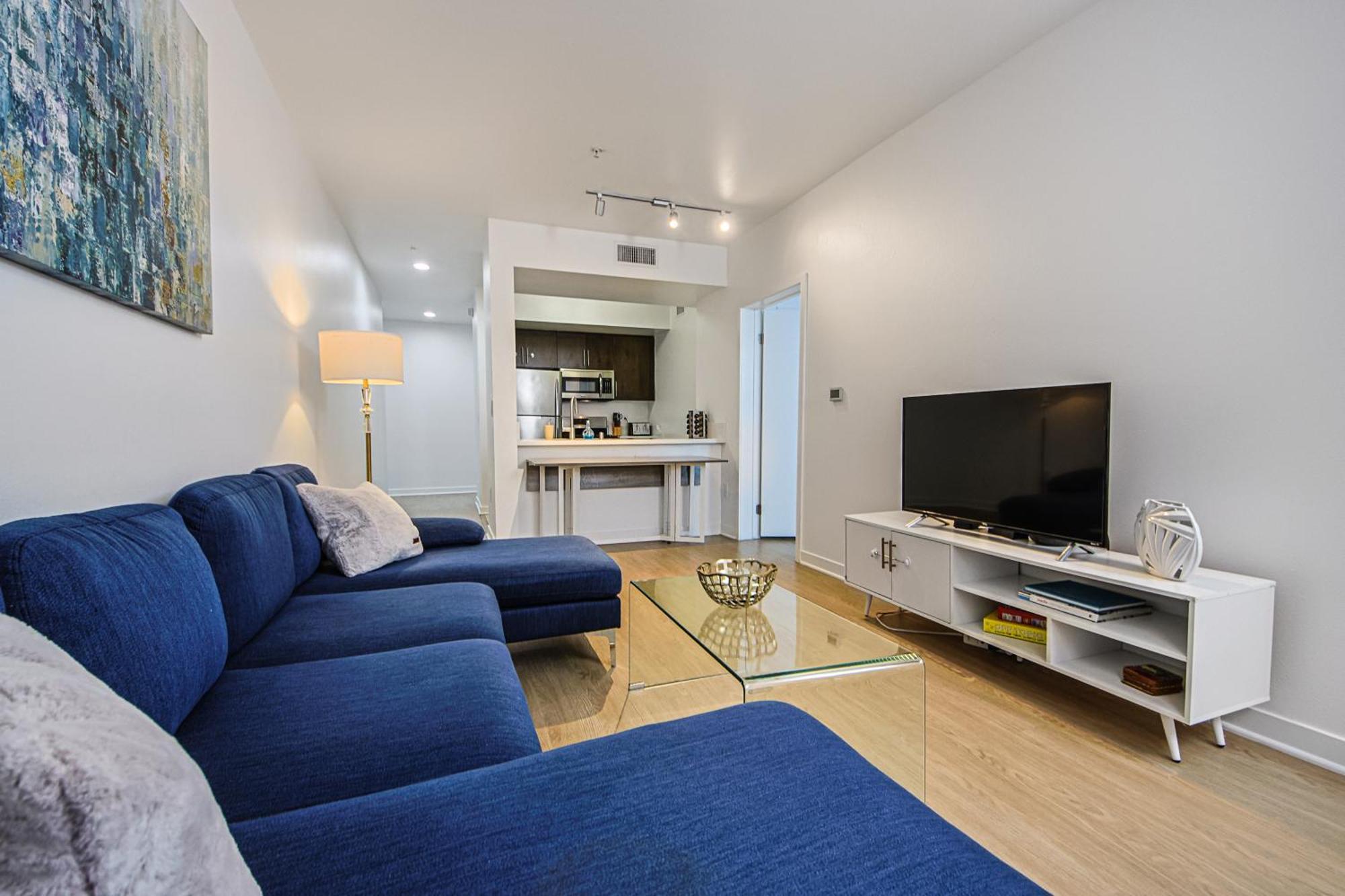 The Carlton - Modern-Lux 2 Master Suites-Secure Bldg & Parking- 5 Blks To Ocean Ave Лос-Анджелес Экстерьер фото